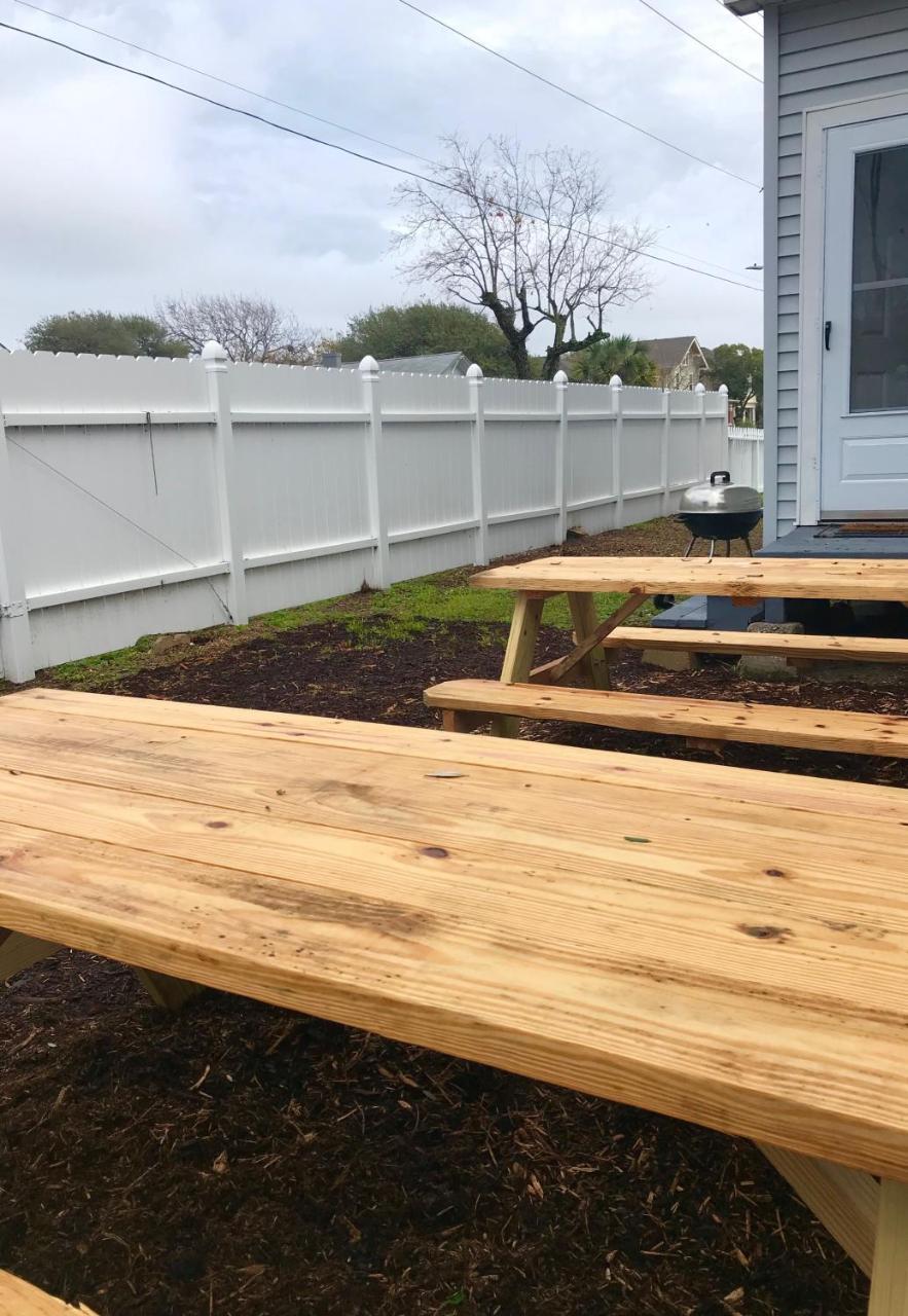 Beautiful Two-Story In Central Galveston, Short Walk To Beach, Near Downtown! | Seas The Breeze Βίλα Εξωτερικό φωτογραφία