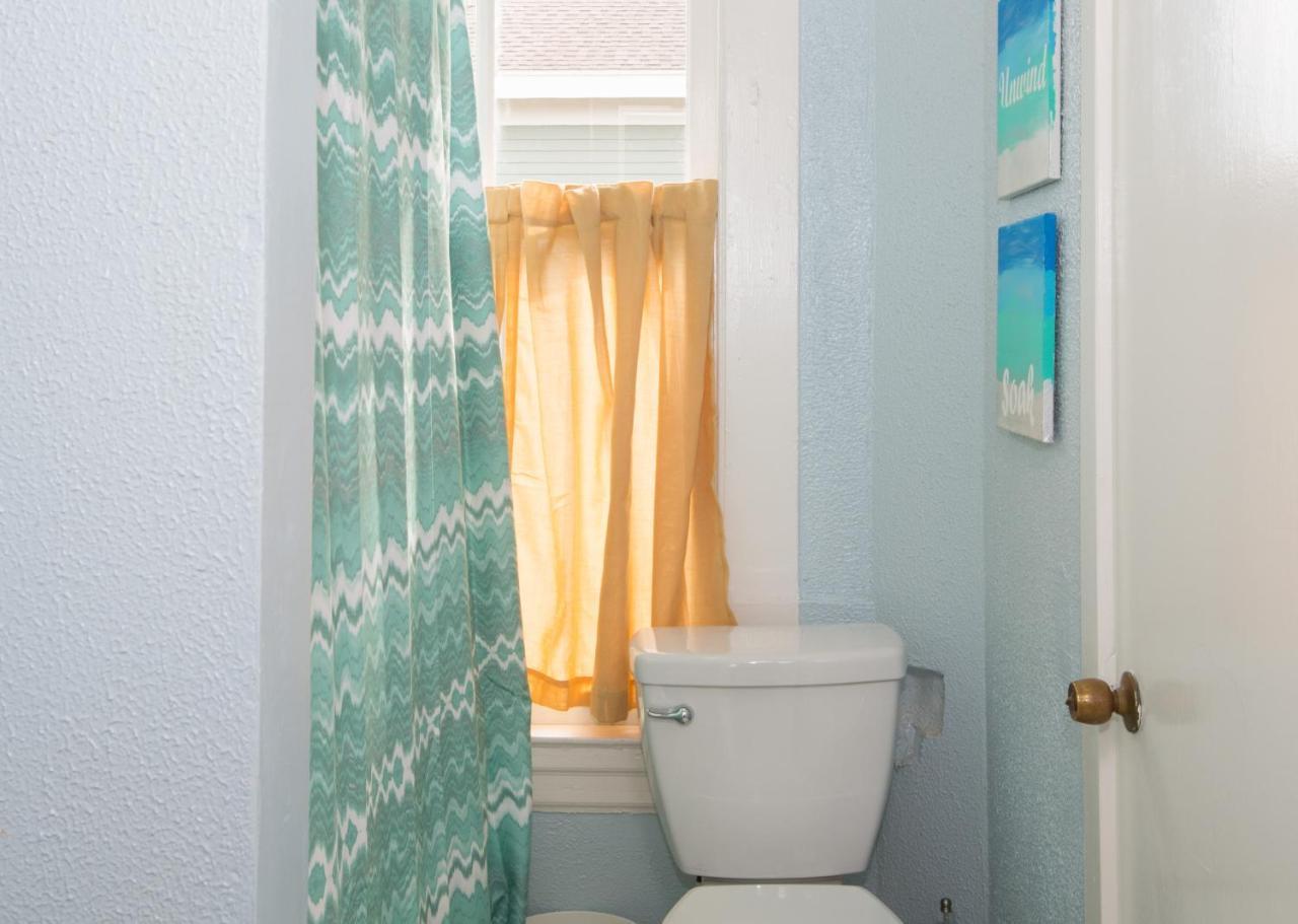 Beautiful Two-Story In Central Galveston, Short Walk To Beach, Near Downtown! | Seas The Breeze Βίλα Εξωτερικό φωτογραφία